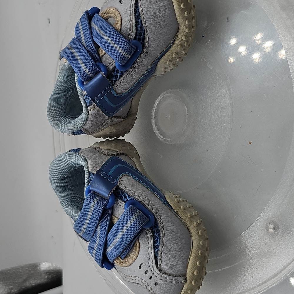 I Champion Baby Shoes Sz. 1w - Picture 8 of 10